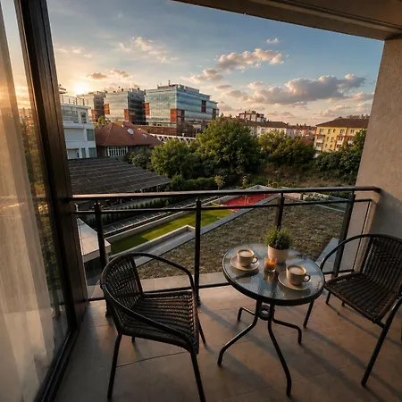 Luxury I - Center-free Parking Lejlighed